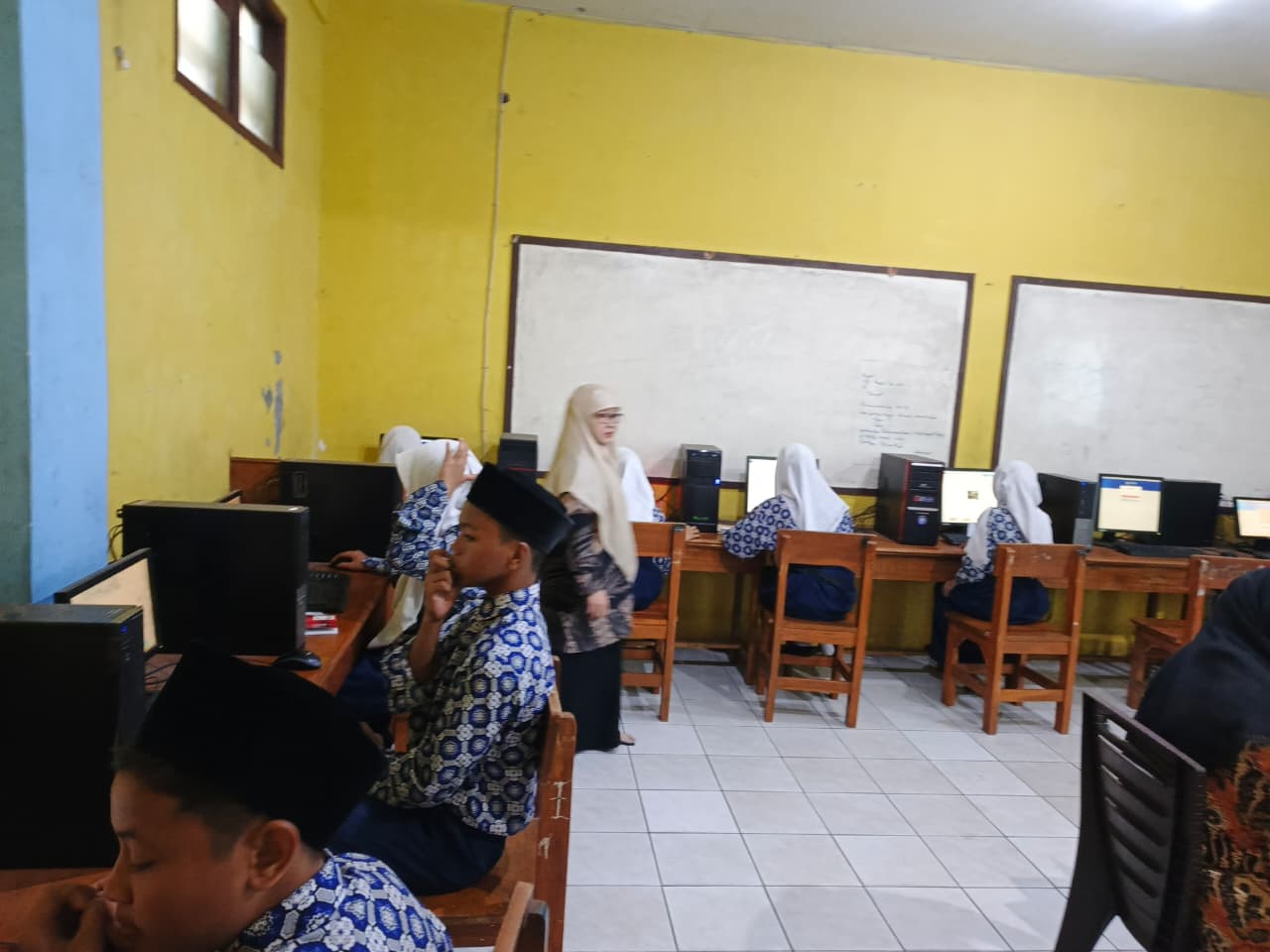 Dokumentasi Asesmen Nasional Berbasis Komputer (ANBK) Tahun Ajaran 2025/2026